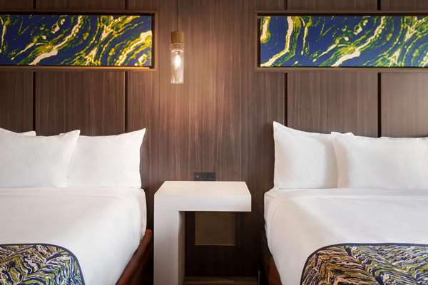  - La Quinta Inn & Suites IDrive Theme Parks Orlando