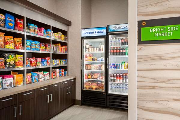  - La Quinta Inn & Suites IDrive Theme Parks Orlando