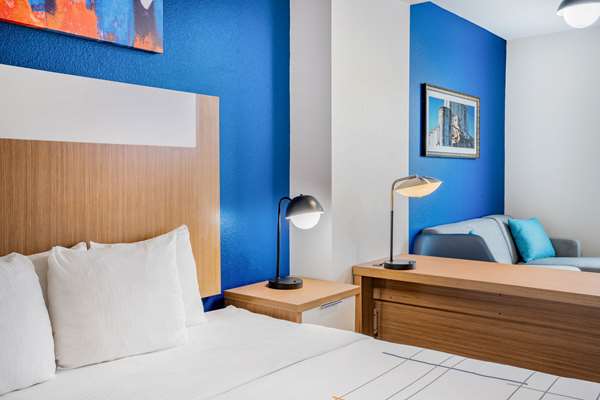  - La Quinta Inn & Suites Katy - I-10, Exit 741