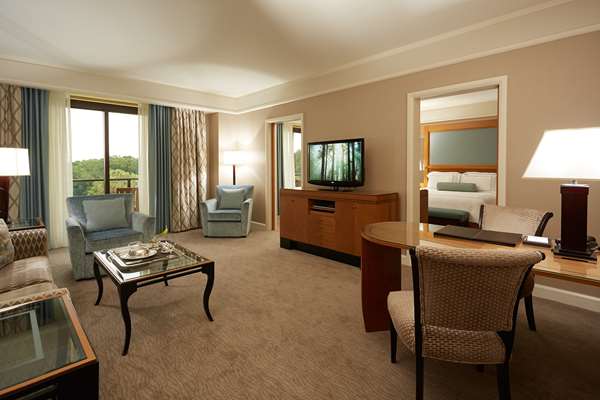 Suite - Umstead Hotel & Spa Cary - I-40, Exit 287