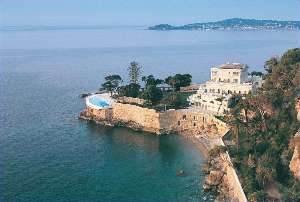 Cap Estel