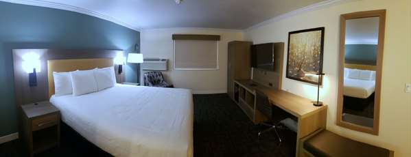  - SureStay Plus Hotel by Best Western Hayward