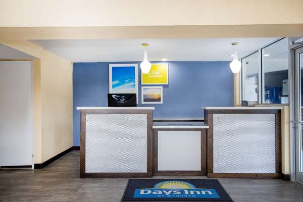  - Days Inn Apopka