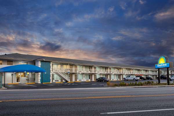 Exterior view - Days Inn Apopka