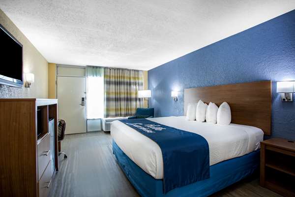  - Days Inn Apopka