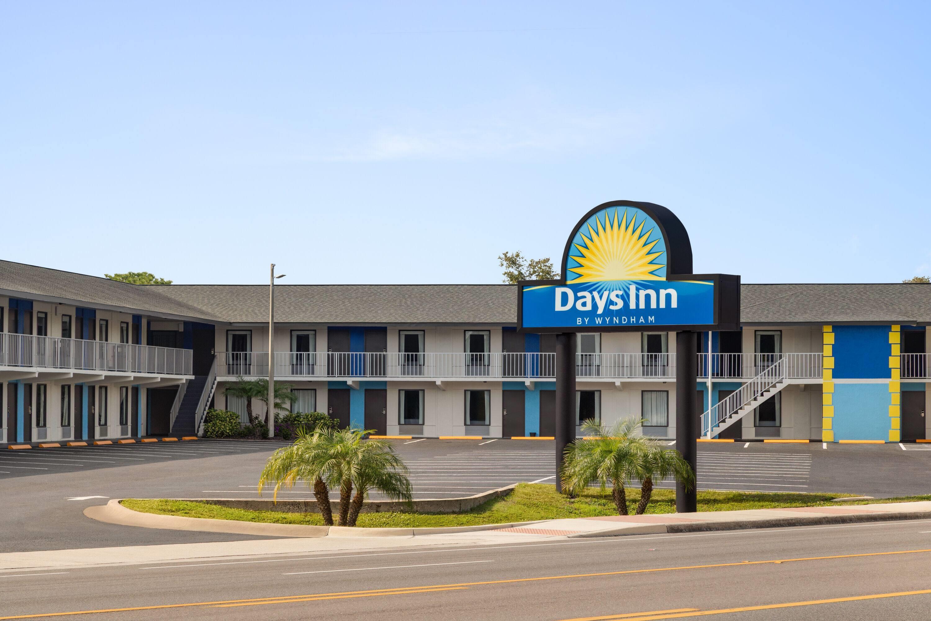 Exterior | Days Inn by Wyndham Apopka/Orlando