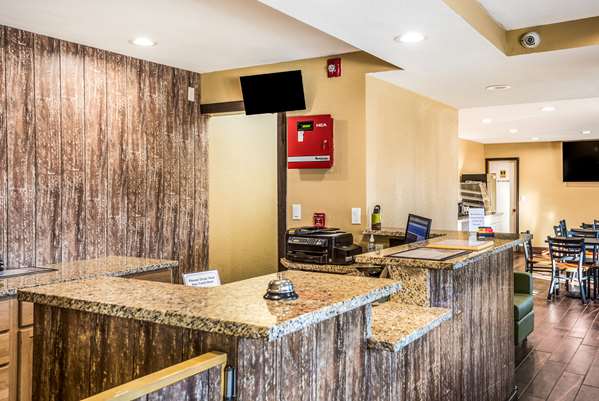  - Econo Lodge Oskaloosa