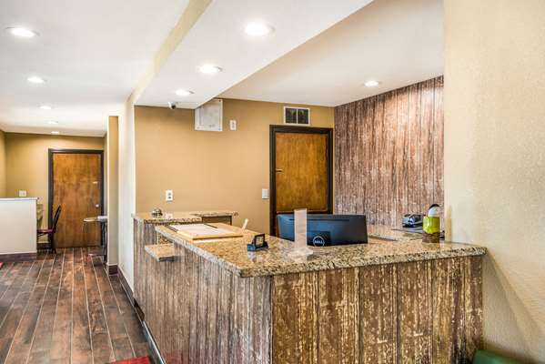  - Econo Lodge Oskaloosa