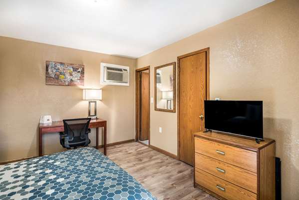  - Econo Lodge Oskaloosa