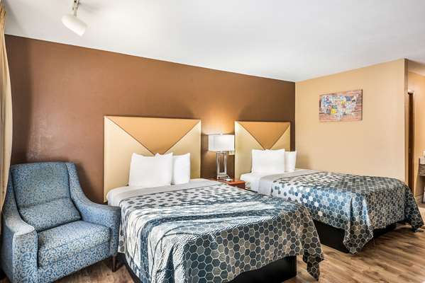  - Econo Lodge Oskaloosa