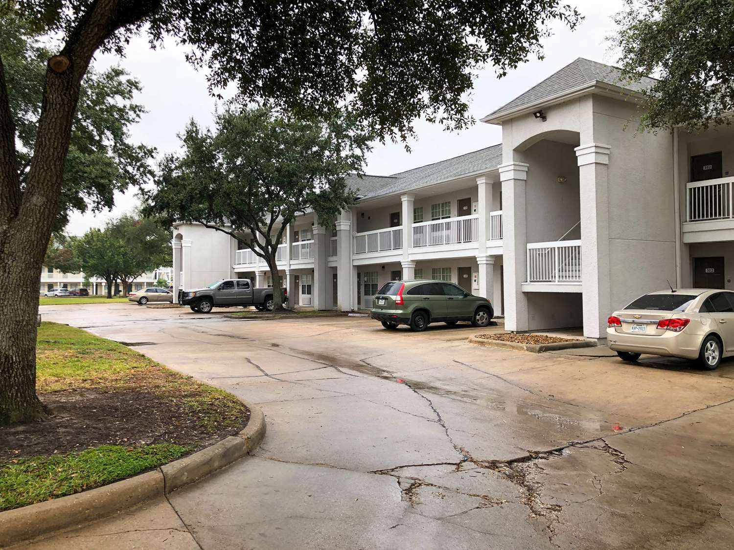 Studio 6 Extended Stay Hotel Westchase Houston, TX See Discounts
