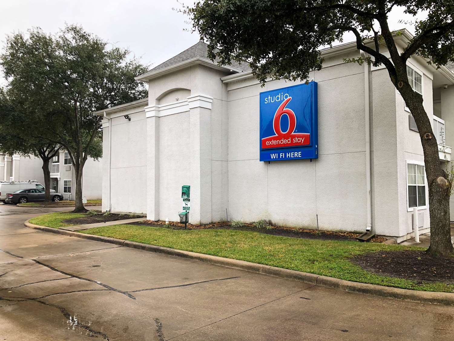 Studio 6 Extended Stay Hotel Westchase Houston, TX See Discounts