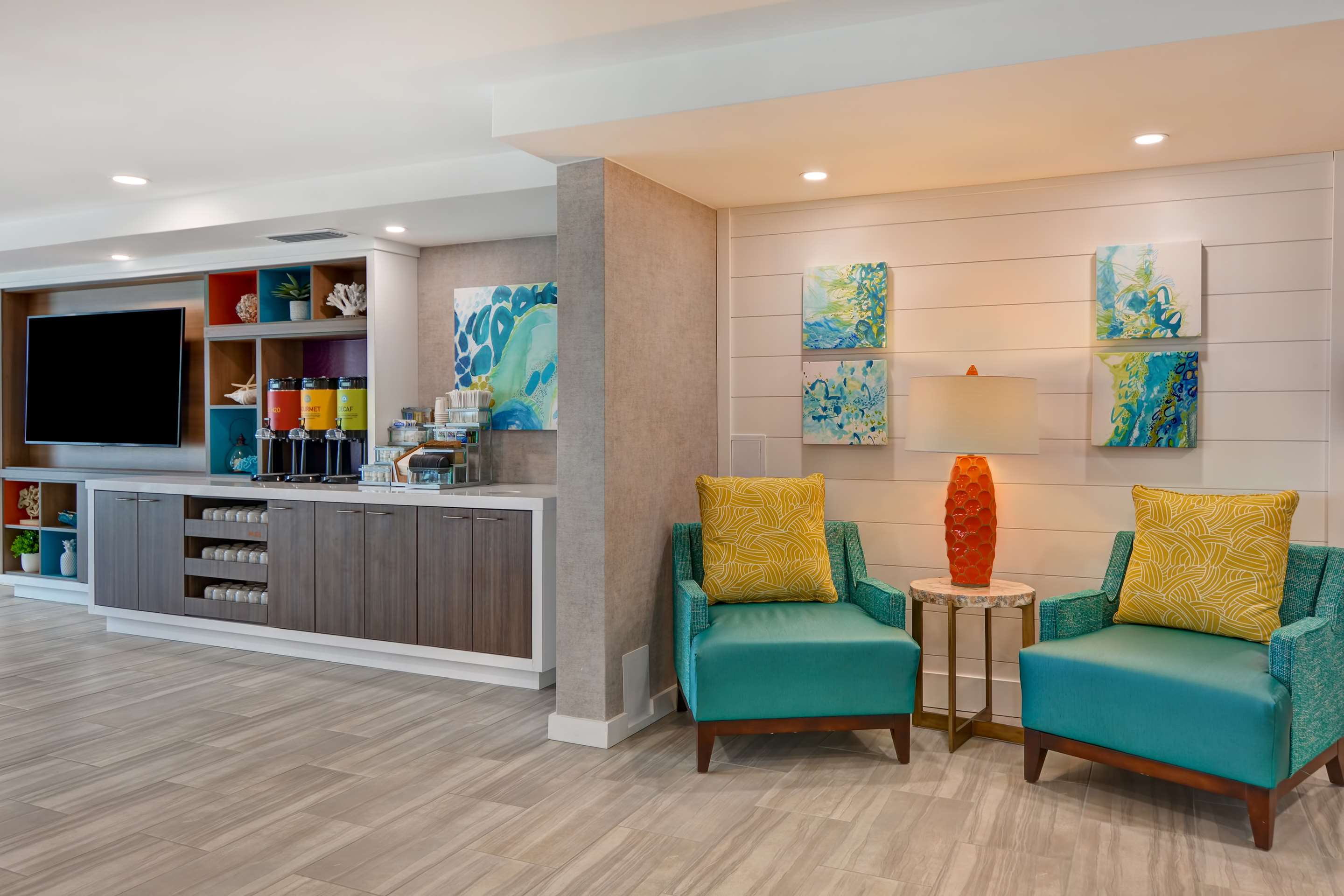 Breakfast Area | Home2 Suites Ormond Beach Oceanfront, FL