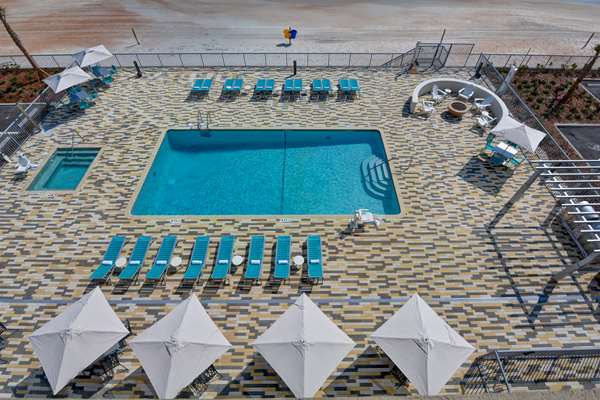Pool - Home2 Suites by Hilton Oceanfront Ormond Beach