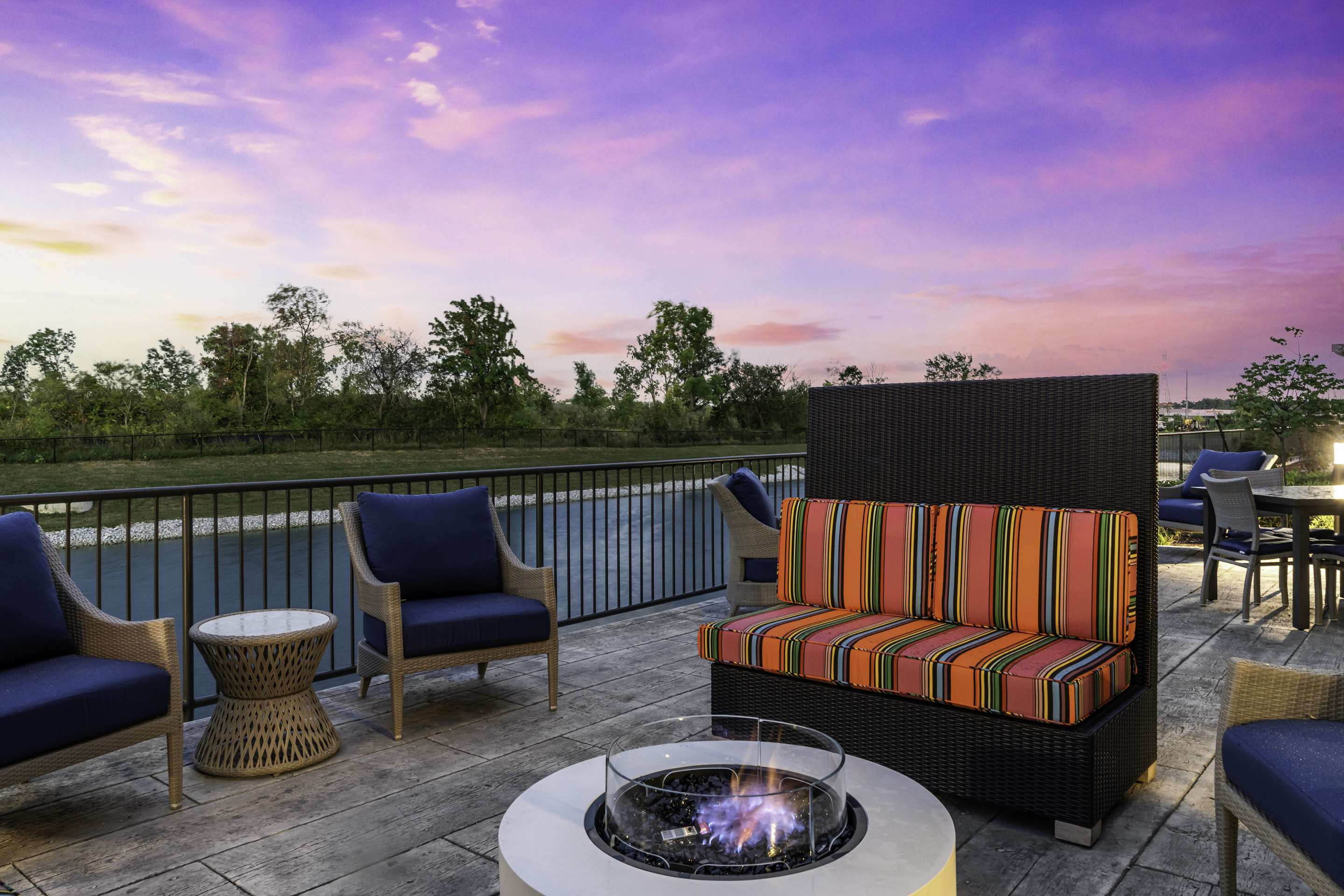 Exterior | Home2 Suites by Hilton Fort Wayne North