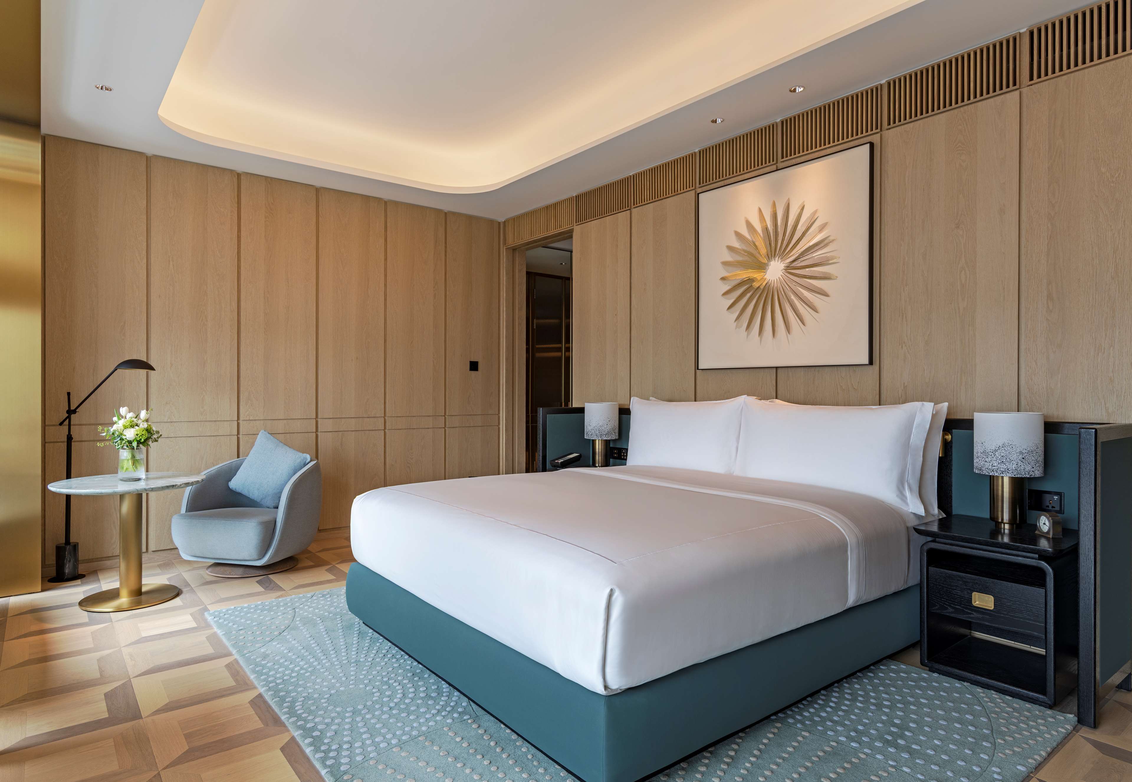 Waldorf Astoria Xiamen by Hilton Room Type - KING DELUXE ROOM HIGHFLR