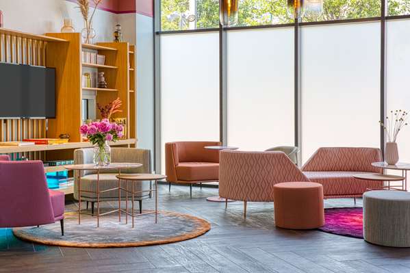 Aiden by Best Western Clermont-Ferrand Hotel  Spa