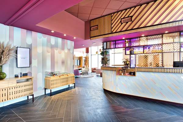 Aiden by Best Western Clermont-Ferrand Hotel  Spa