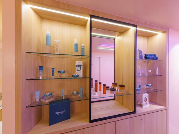 Aiden by Best Western Clermont-Ferrand Hotel  Spa