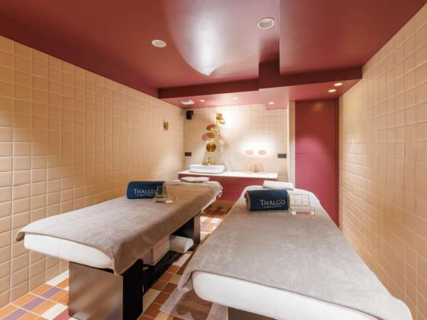 Aiden by Best Western Clermont-Ferrand Hotel  Spa
