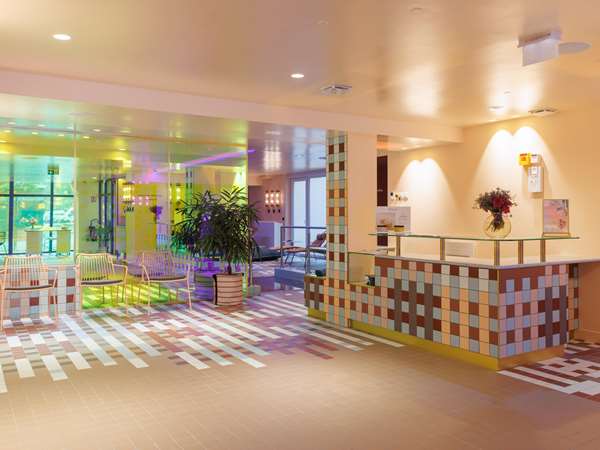 Aiden by Best Western Clermont-Ferrand Hotel  Spa