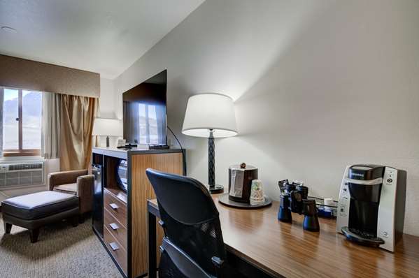  - Ridgeline Hotel at Yellowstone Gardiner