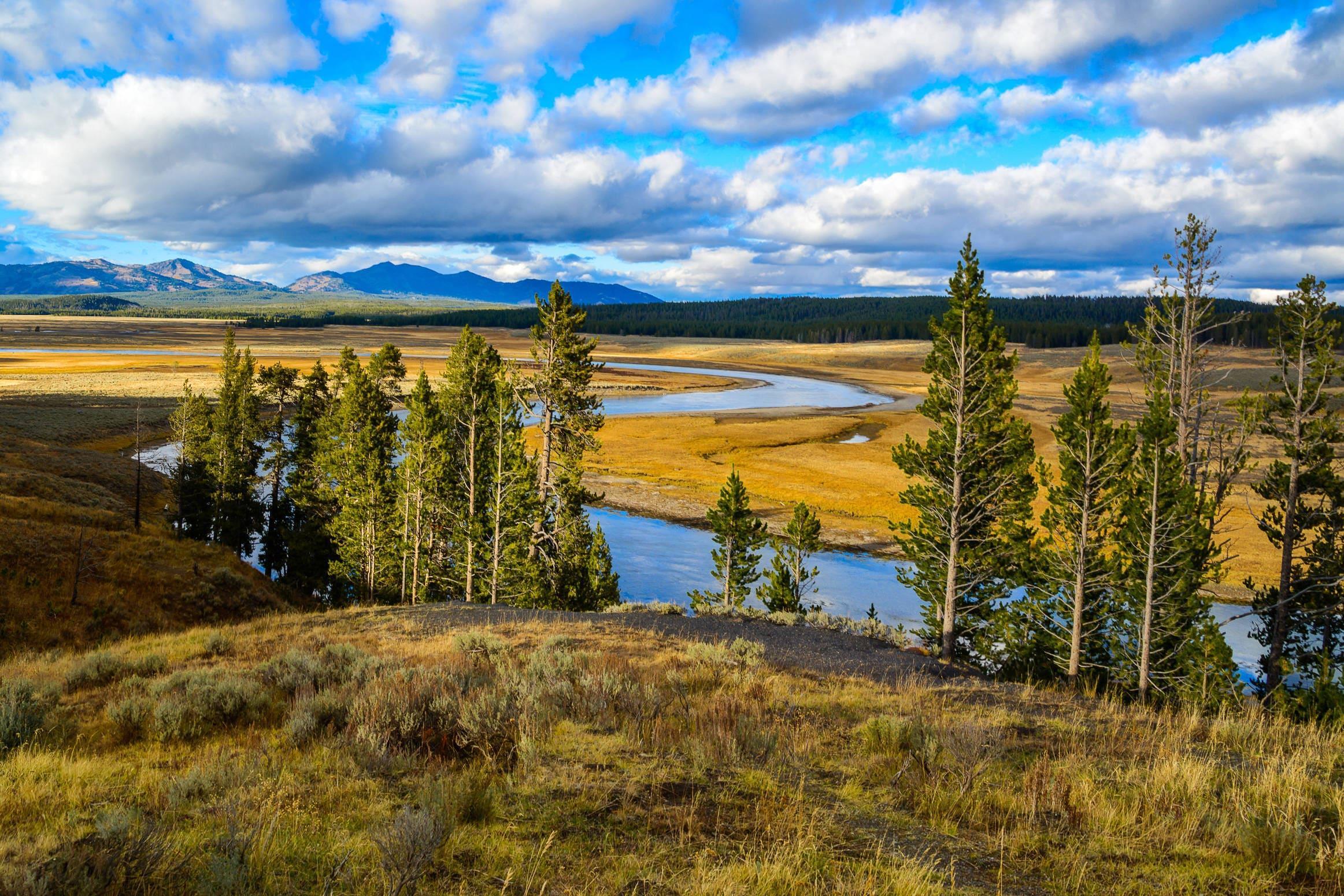 Hotel near Yellowstone River access | The Ridgeline Hotel at Yellowstone, Ascend Hotel Collection