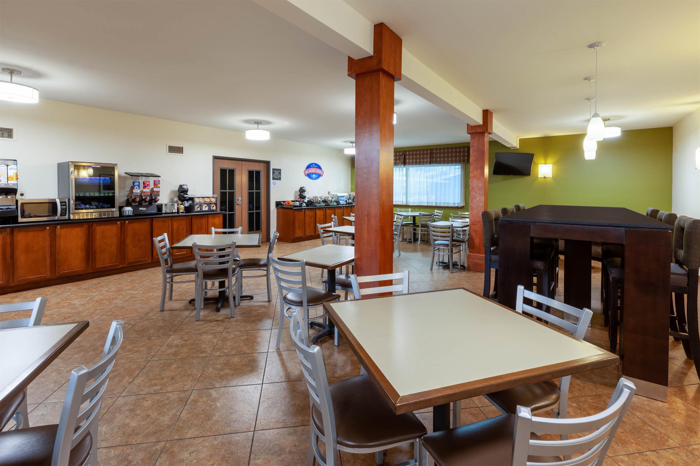 breakfast area