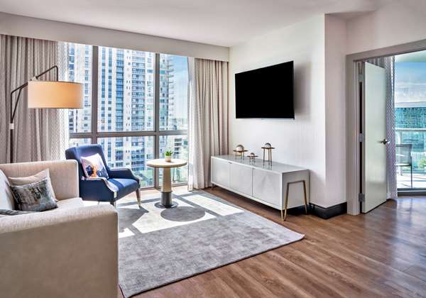 Suite - Hyatt Centric Hotel Las Olas Ft Lauderdale