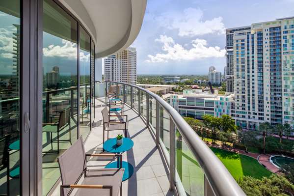 Suite - Hyatt Centric Hotel Las Olas Ft Lauderdale