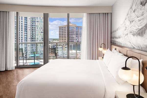 Suite - Hyatt Centric Hotel Las Olas Ft Lauderdale