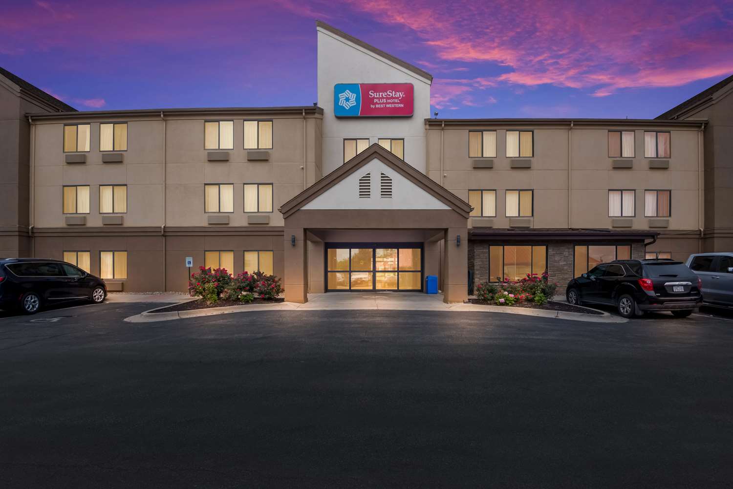 SureStay Plus Hotel by Best Western Coralville I80, Exit 242, IA