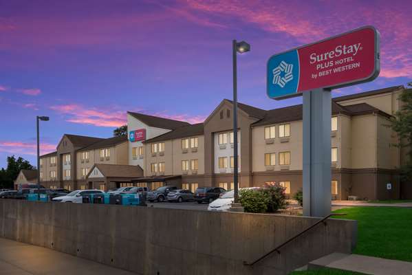 Exterior view - SureStay Plus Hotel by Best Western Coralville - I-80, Exit 242