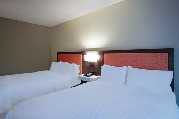  - Hampton Inn Central Colorado Springs - I-25, Exit 150