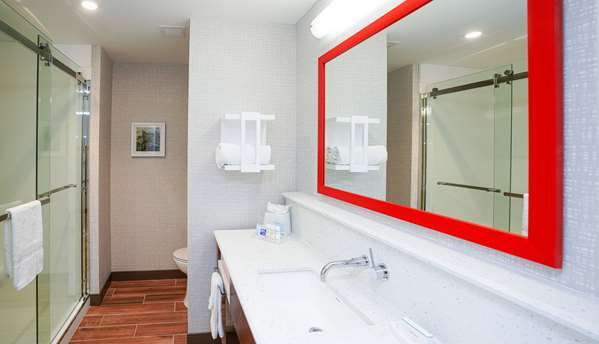  - Hampton Inn Central Colorado Springs - I-25, Exit 150