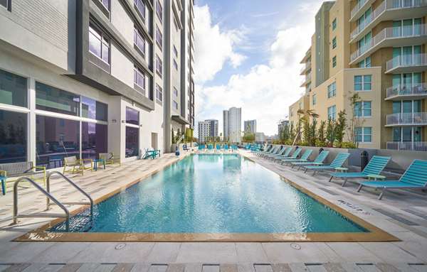 Pool - Home2 Suites by Hilton Downtown Fort Lauderdale