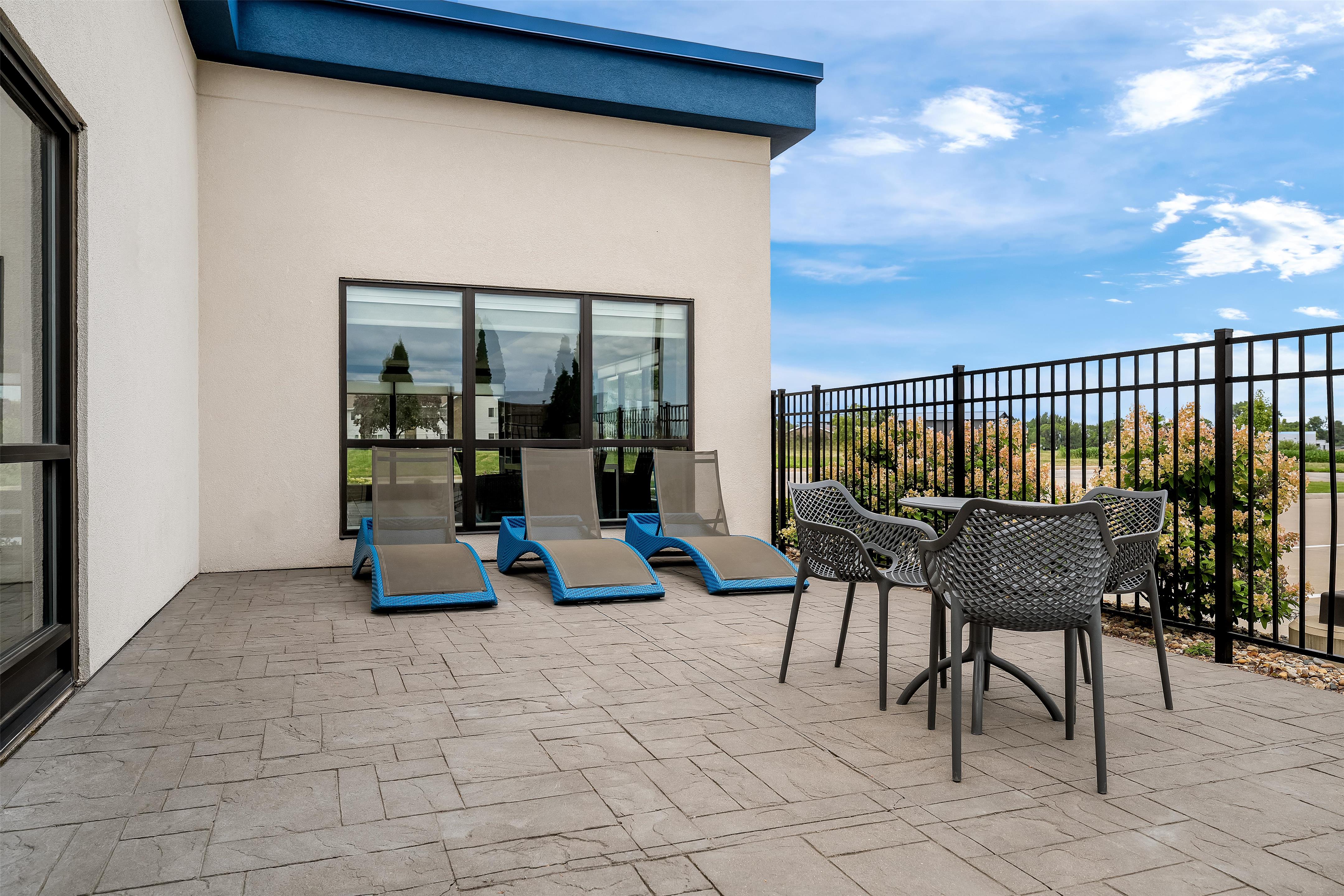 Exterior | Hampton Inn & Suites Pekin Peoria Area