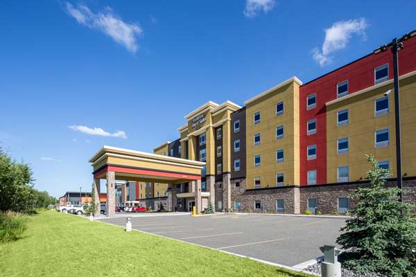 Exterior view - Hampton Inn & Suites Edmonton