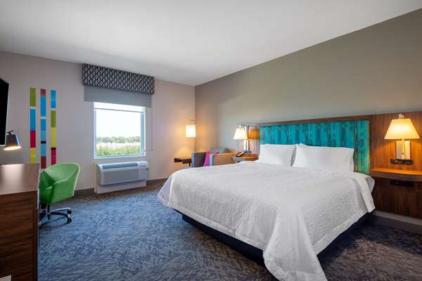  - Hampton Inn & Suites Edmonton
