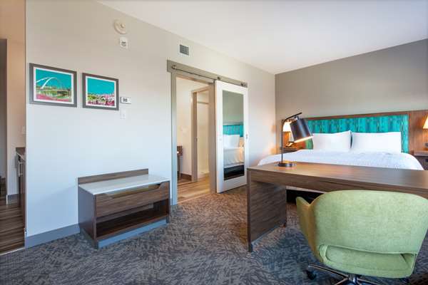  - Hampton Inn & Suites Edmonton