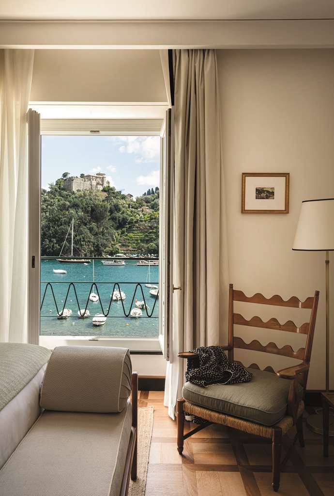 Guest photo