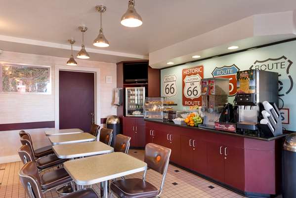 Amenities - Econo Lodge Route 66 Flagstaff - I-40, Exit 198