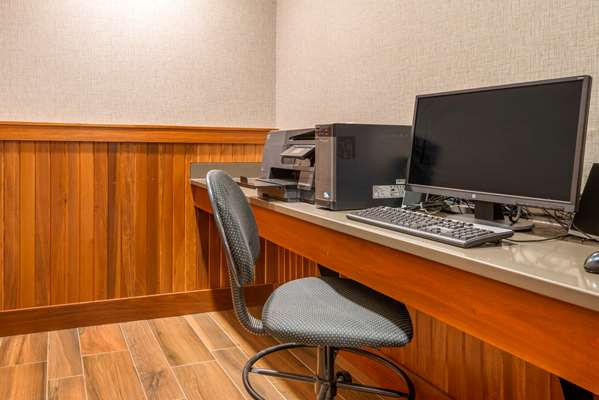 Conference Area - Comfort Inn & Suites Mountain Iron