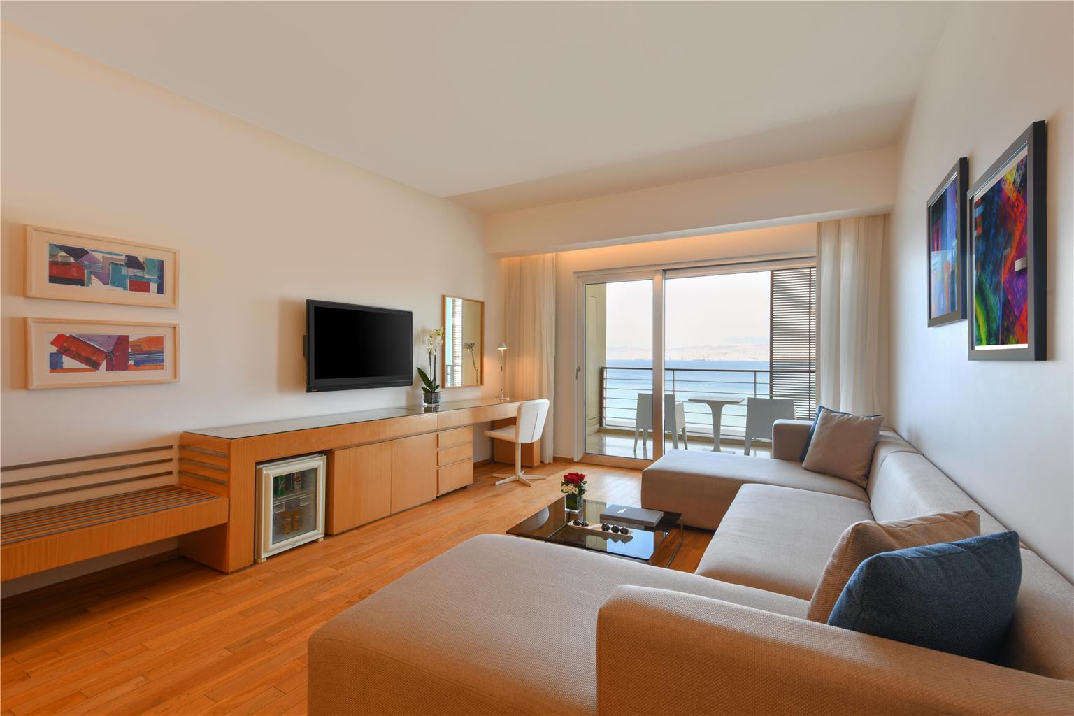 Kempinski Aqaba-guestroom-Guest Room,Living Area,On-Site.jpg