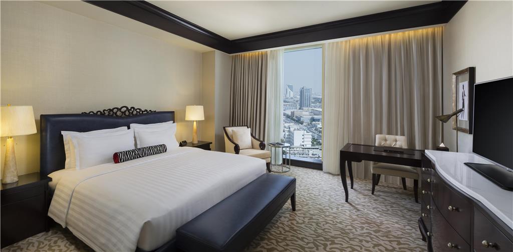 Kempinski Al Othman Al Khobar-guestroom-Guest Room,On-Site.jpg
