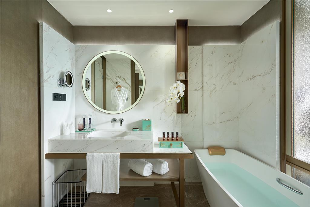 KEMPINSKI HOTEL NANJING-guestroom-Guest Room,Bathroom,On-Site.jpg