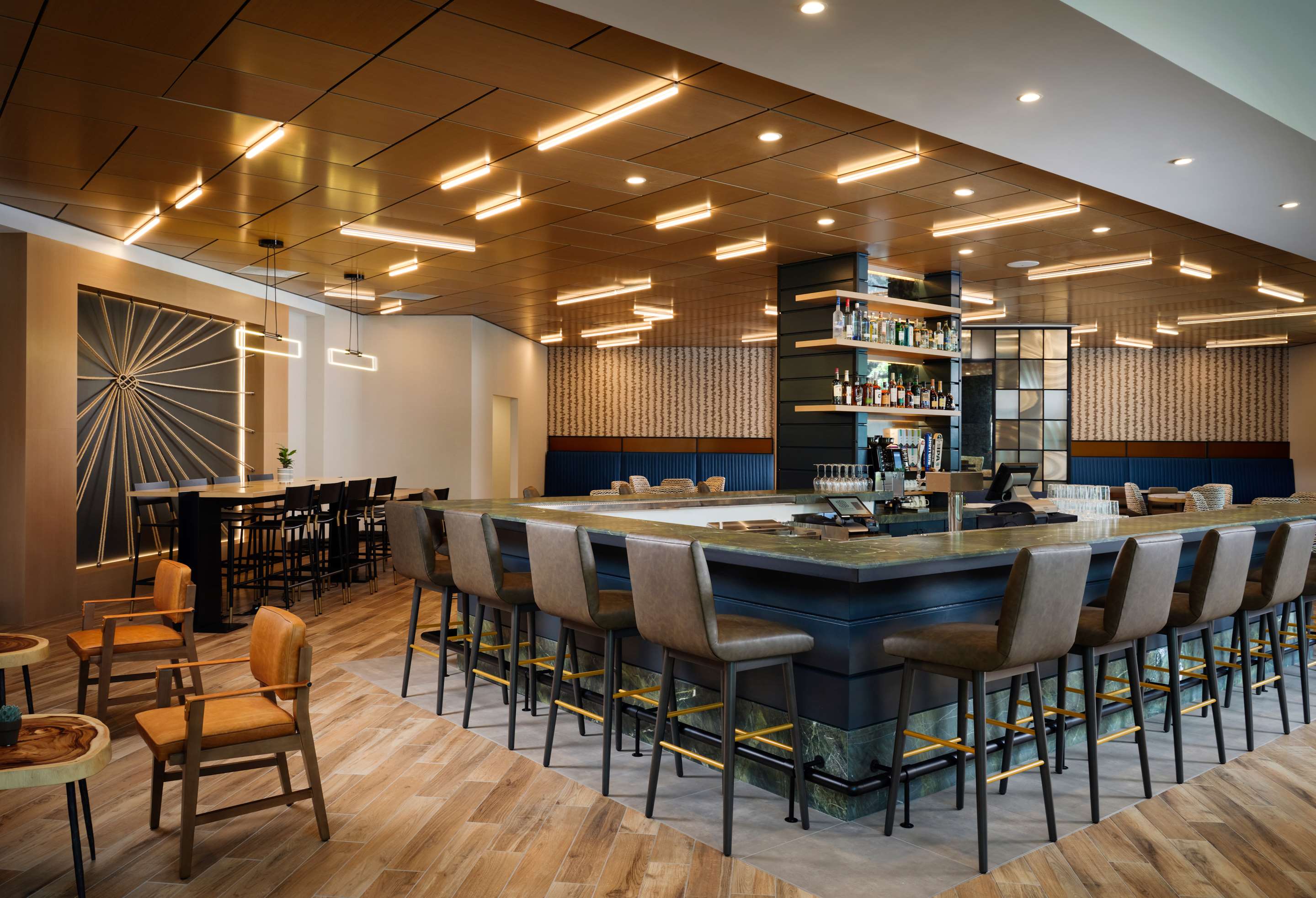 SHR Irvine Dining baralt | Sonesta Irvine
