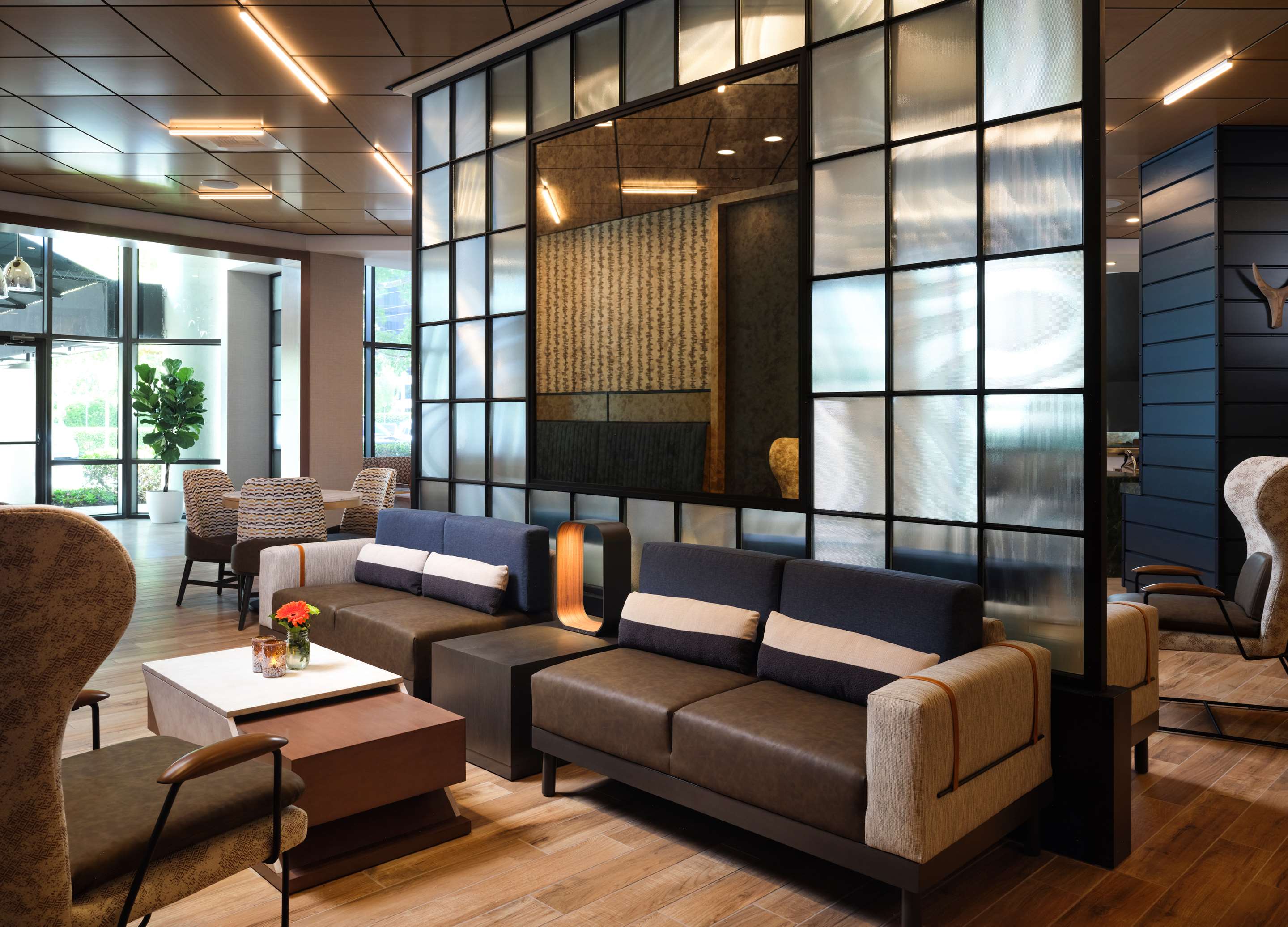 SHR Irvine Dining RestaurantLounge | Sonesta Irvine