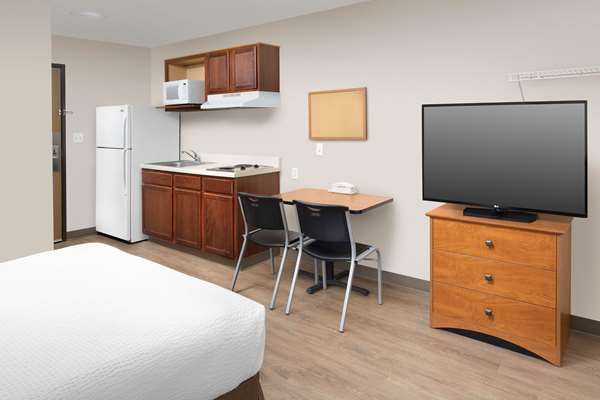  - WoodSpring Suites Madison - I-565, Exit 8