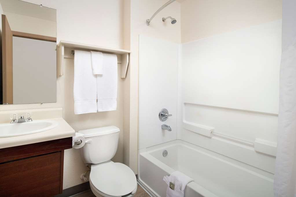WOODSPRING SUITES HUNTSVILLE MADISO-guestroom-Guest Room,Bathroom,On-Site.jpg